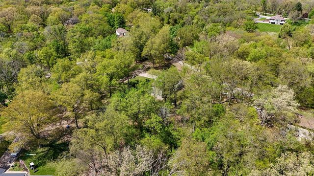 7 West View Acres, Iowa City, IA 52240