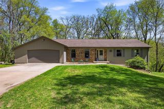 7 West View Acres, Iowa City, IA 52240