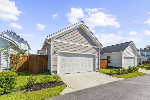 321 Eclipse Street, Summerville, SC 29486