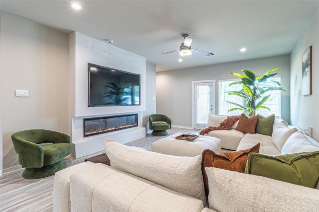 3020 Stock Orchard Lane, Houston, TX 77047