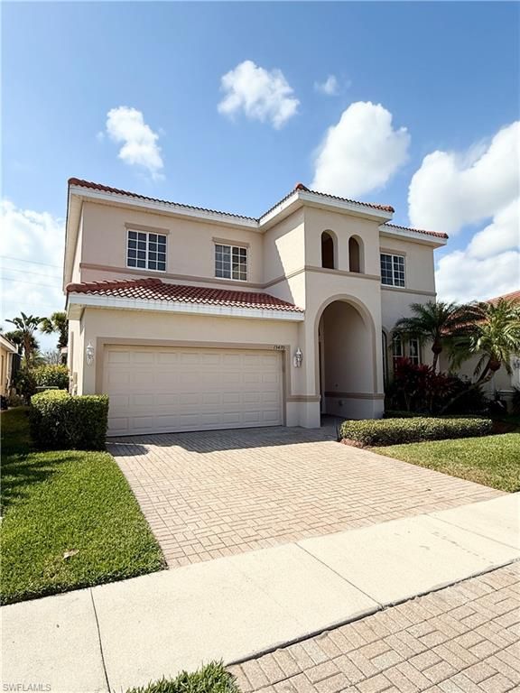 15470 Laguna Hills DR, FORT MYERS, FL 33908 — photo 2