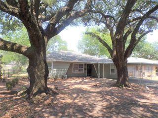 1212 Alamo Street, Rosenberg, TX 77471