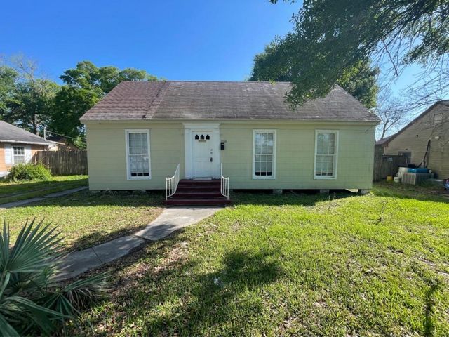 3116 Alamo Avenue, Port Arthur, TX 77642