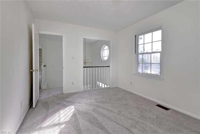 101 Burnt Bridge WAY, Yorktown, VA 23692