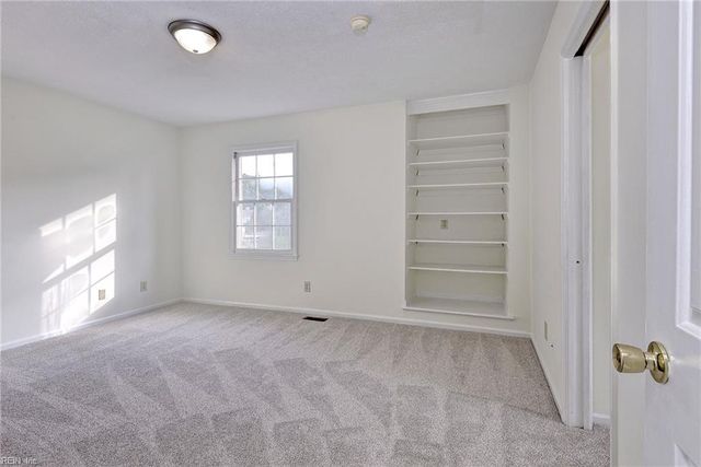 101 Burnt Bridge WAY, Yorktown, VA 23692