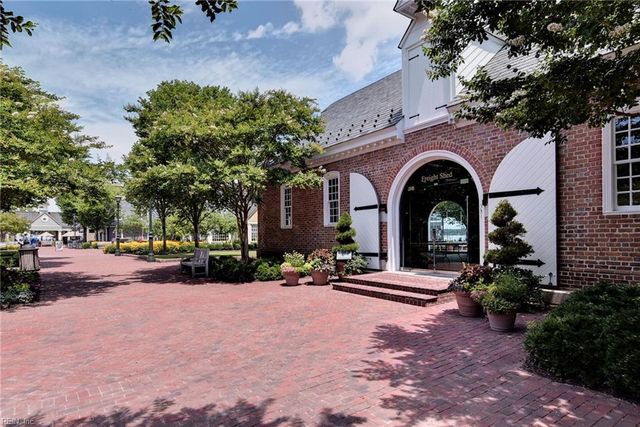 101 Burnt Bridge WAY, Yorktown, VA 23692