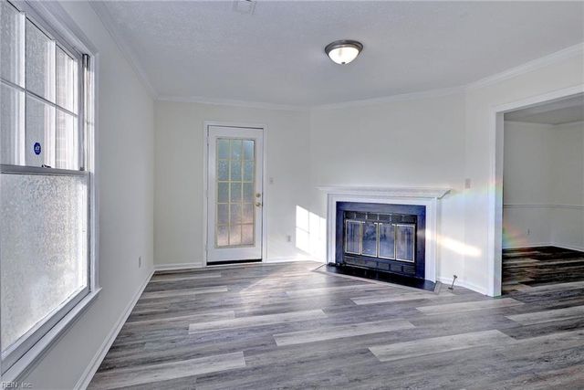 101 Burnt Bridge WAY, Yorktown, VA 23692