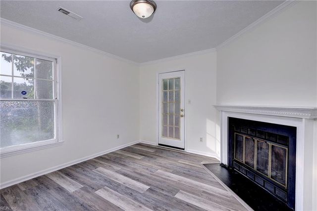 101 Burnt Bridge WAY, Yorktown, VA 23692