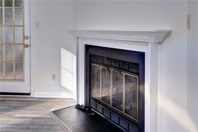 101 Burnt Bridge WAY, Yorktown, VA 23692