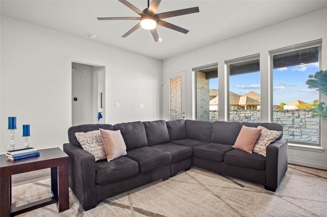 369 Cold River RUN, Kyle, TX 78640