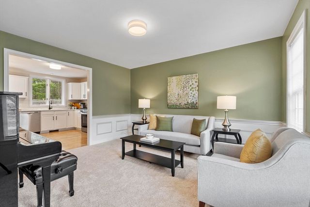 7 Rooks Way, Westford, MA 01886