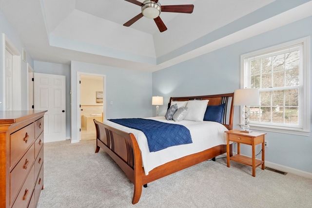 7 Rooks Way, Westford, MA 01886