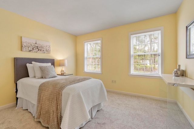 7 Rooks Way, Westford, MA 01886