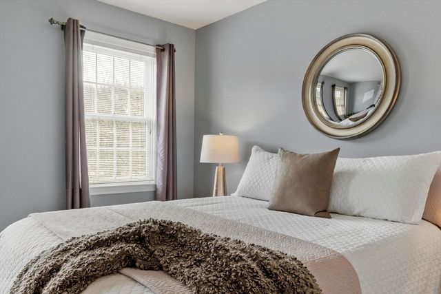 7 Rooks Way, Westford, MA 01886