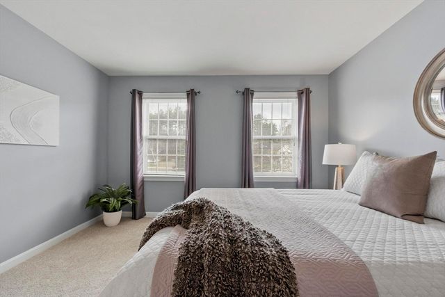 7 Rooks Way, Westford, MA 01886