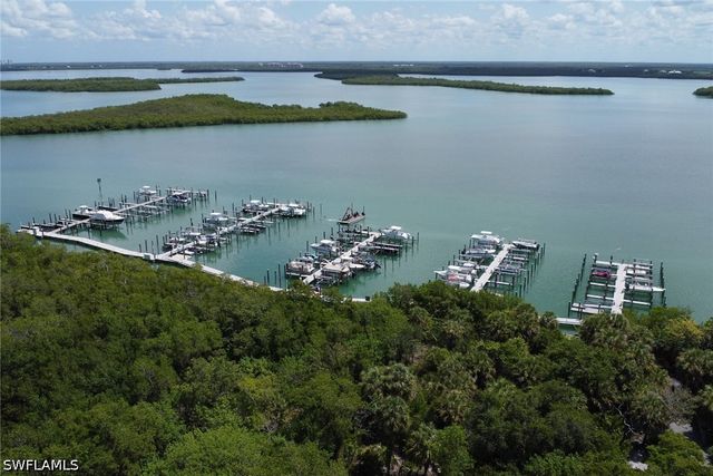 792 Whiskey Creek DR, Marco Island, FL 34145