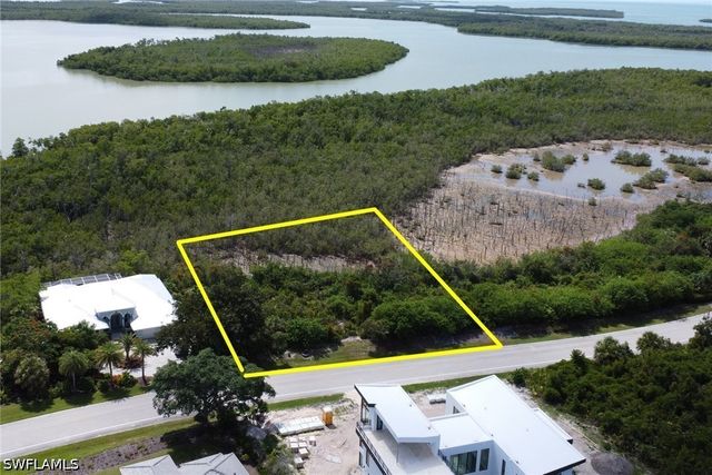 792 Whiskey Creek DR, Marco Island, FL 34145