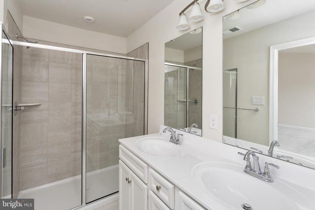 46 ROSEMARY WAY, Mount Laurel, NJ 08054