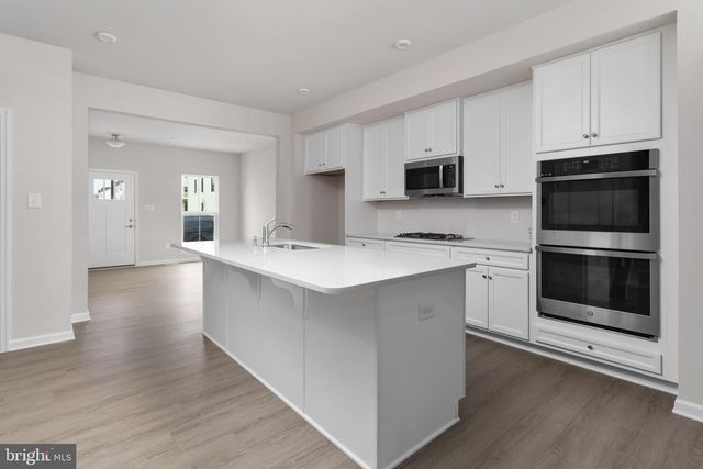 46 ROSEMARY WAY, Mount Laurel, NJ 08054
