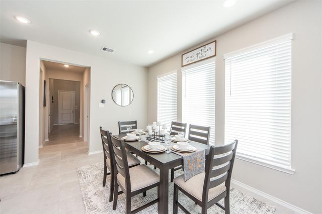 1915 Meadow Trail Drive, Missouri City, TX 77459