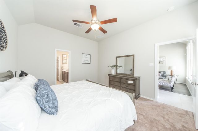1915 Meadow Trail Drive, Missouri City, TX 77459