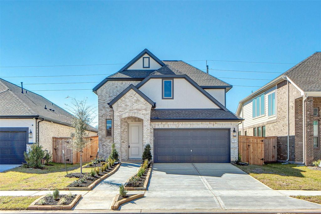 1915 Meadow Trail Drive, Missouri City, TX 77459