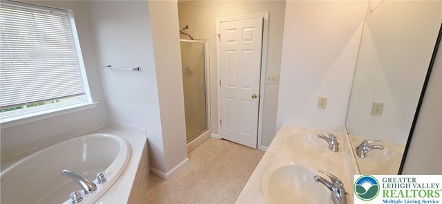 3791 Knight Drive, Lower Macungie Twp, PA 18062