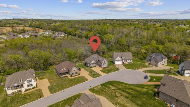 813 Ridgestone Pl, Lebanon, TN 37087