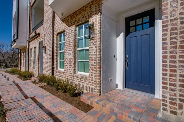4639 New Water Lane, Dallas, TX 75219
