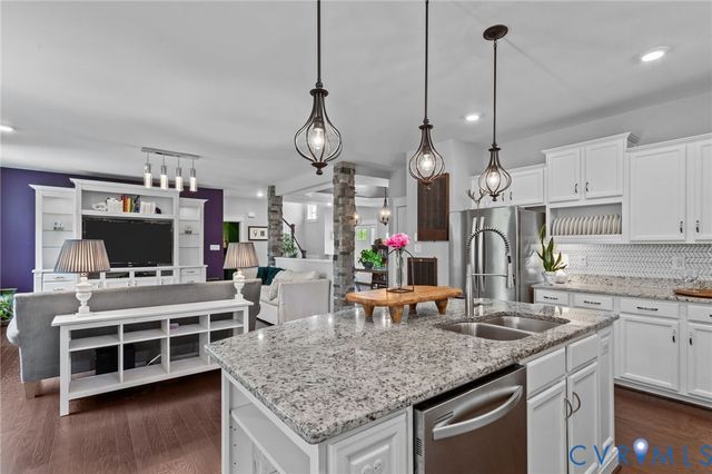 15018 Badestowe Dr, Chesterfield, VA 23832