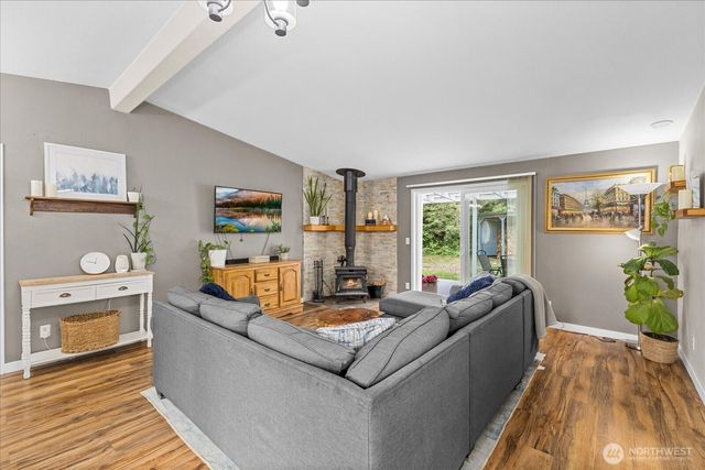 22814 283rd Avenue SE, Maple Valley, WA 98038