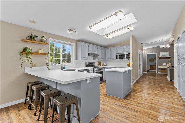 22814 283rd Avenue SE, Maple Valley, WA 98038