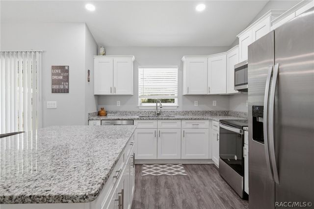 10322 N Sherman Drive, Citrus Springs, FL 34434