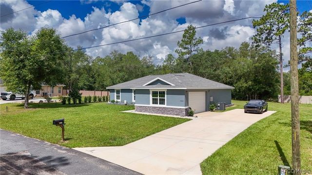 10322 N Sherman Drive, Citrus Springs, FL 34434