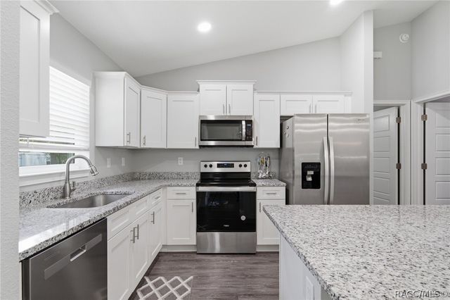 10322 N Sherman Drive, Citrus Springs, FL 34434
