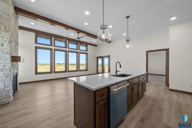 7804 E Bull Pine Trl Trail, Sioux Falls, SD 57110