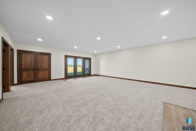 7804 E Bull Pine Trl Trail, Sioux Falls, SD 57110