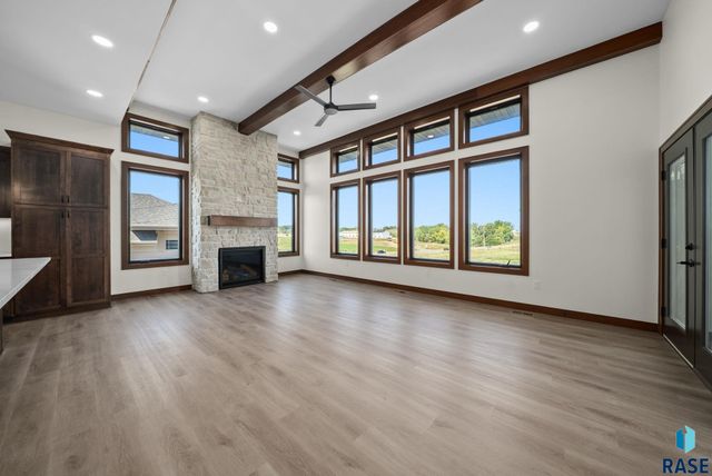 7804 E Bull Pine Trl Trail, Sioux Falls, SD 57110