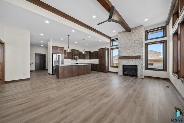 7804 E Bull Pine Trl Trail, Sioux Falls, SD 57110