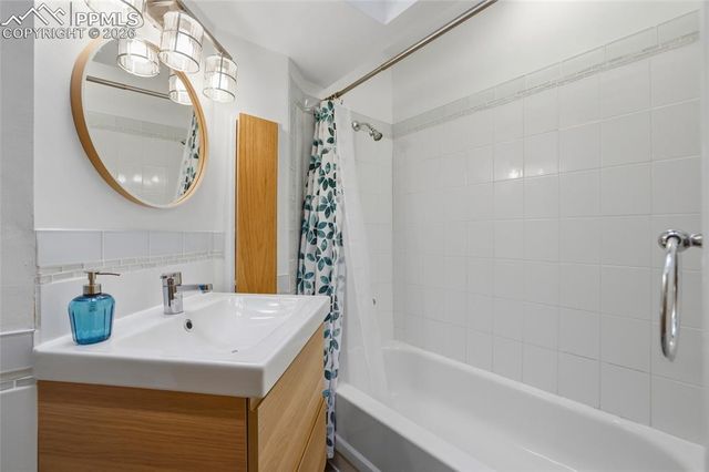 417 Union Place, Colorado Springs, CO 80906