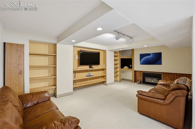 417 Union Place, Colorado Springs, CO 80906