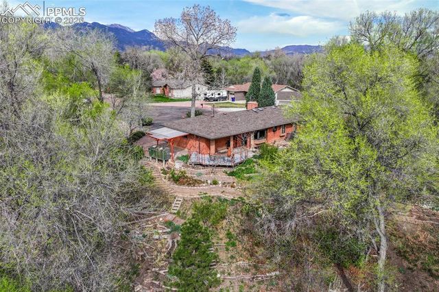 417 Union Place, Colorado Springs, CO 80906