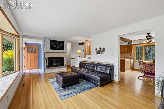 417 Union Place, Colorado Springs, CO 80906