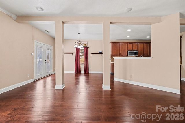 3425 Pikes Peak Drive, Gastonia, NC 28052