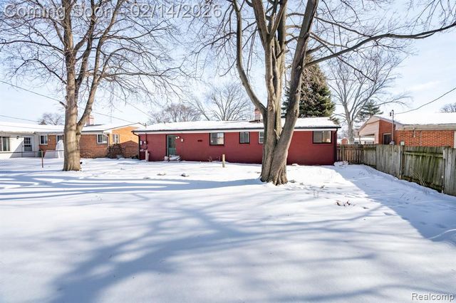 43201 Penny Drive, Sterling Heights, MI 48314