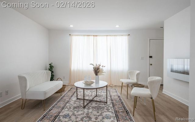 43201 Penny Drive, Sterling Heights, MI 48314