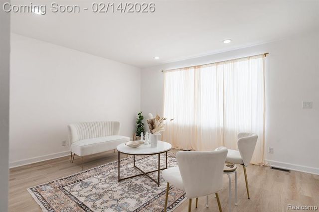 43201 Penny Drive, Sterling Heights, MI 48314