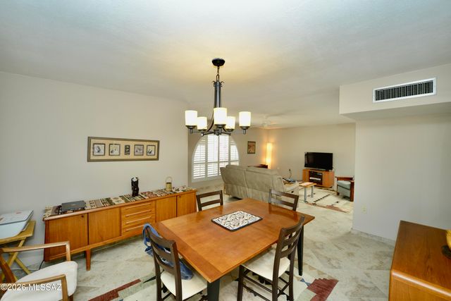 760 W Círculo Napa, Green Valley, AZ 85614