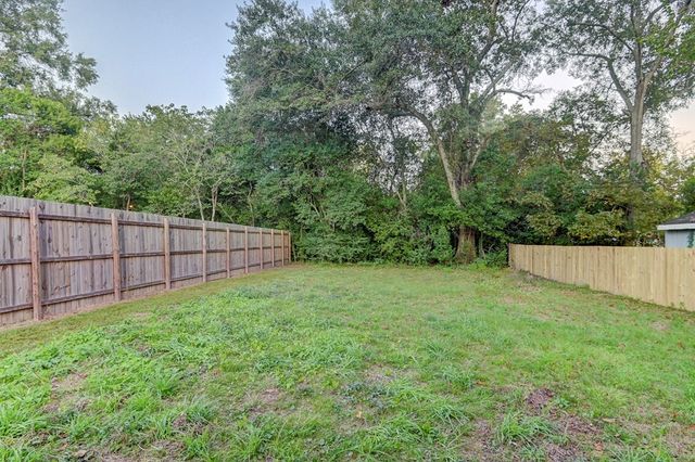 140 N Commerce Street, Slocomb, AL 36375