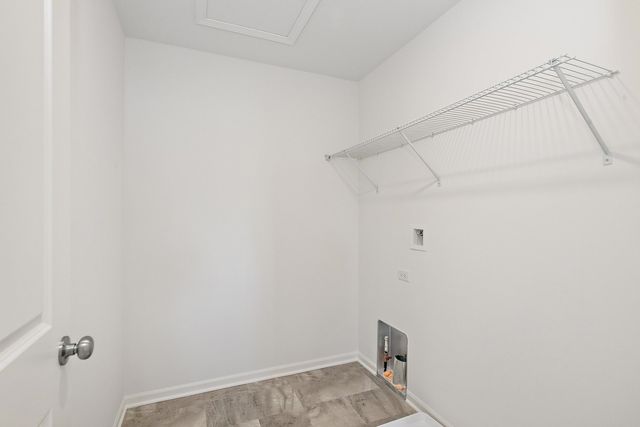 32012 Savannah Drive, Lakemoor, IL 60051